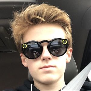 Meet your Posher, Davin